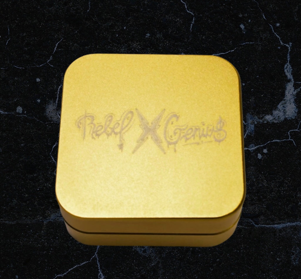 Aluminum alloy grinder